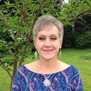 Meet your Posher, Renee